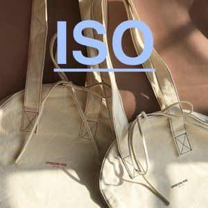 Orseund iris circle tote bag